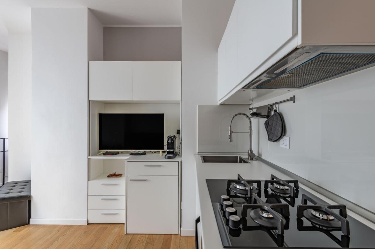 Easylife - Sofisticato Monolocale Con Terrazzino Nel Cuore Di Porta Venezia Milano Eksteriør billede